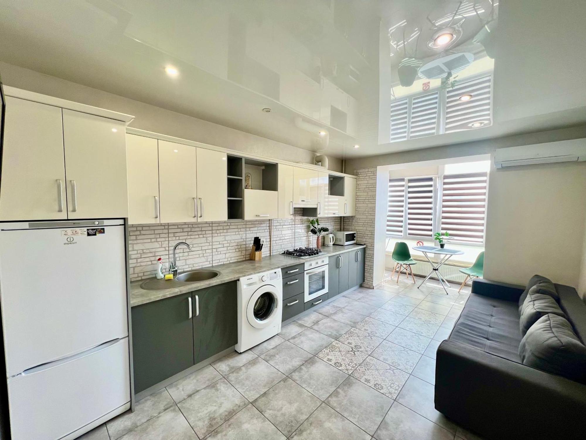 Apartment In Center Premium Ивано-Франковск Экстерьер фото