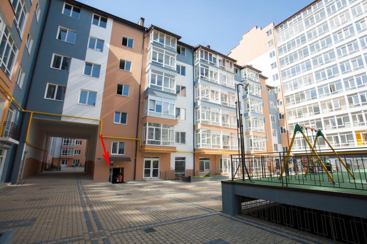 Apartment In Center Premium Ивано-Франковск Экстерьер фото